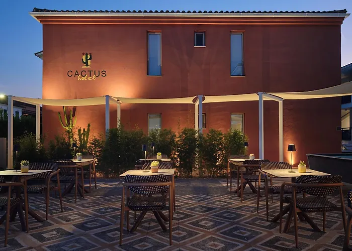 Cactus Hotel