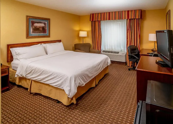 Holiday Inn Express And Suites Hazard By Ihg