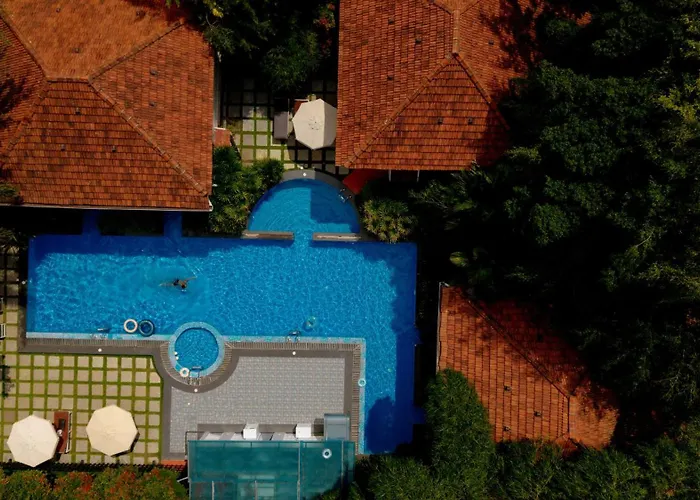 Nihara Resort&Spa Cochin