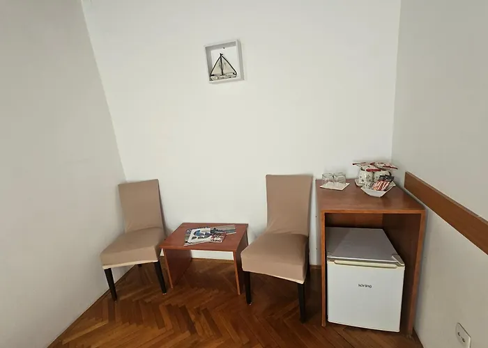 Rooms Bela