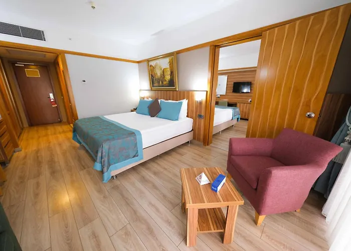 Eliz Hotel Convention Center Thermal Spa & Wellnes
