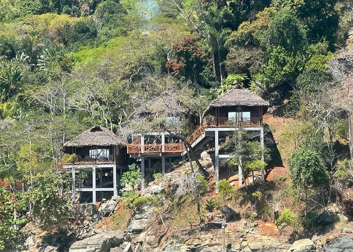 Diana Lodge