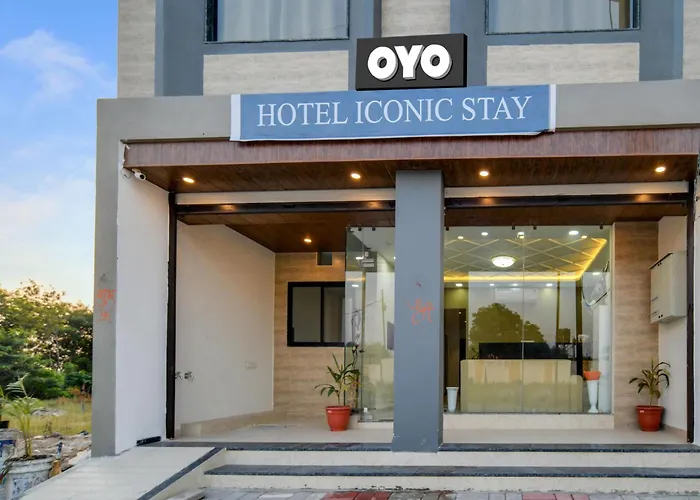 Hotel O By Oyo Iconic Stay