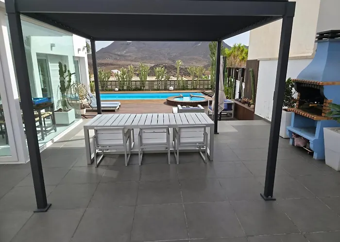 Villa Lux