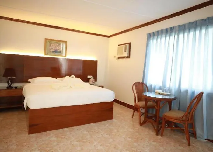 Bohol Plaza Resort And Restaurant