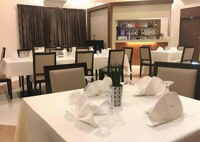 Primus Hotel And Resort