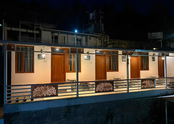 Sri Vari Studio Apartments