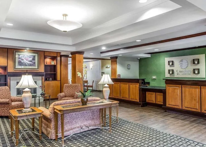 Comfort Inn & Suites