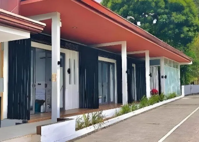 Ultra Winds Mountain Resort (Adults Only)