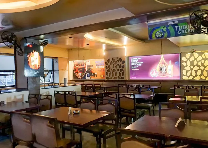 Hotel O Tiranga Residency