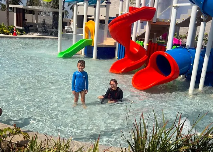 Gav Beach Resort - Smart