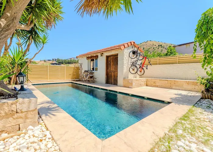 The Magic Of The Stone House, With Heated And Cooled Pool & A Peaceful Escape