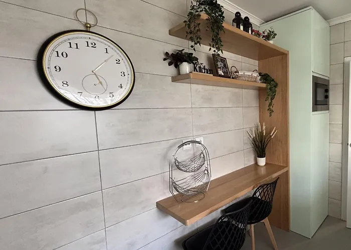 Cozy Flat Vilamoura Marina With Pool & Balcony By Timeless Vacations