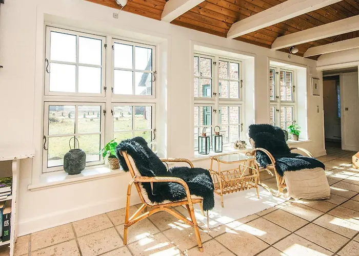 10 Person Holiday Home In Blavand