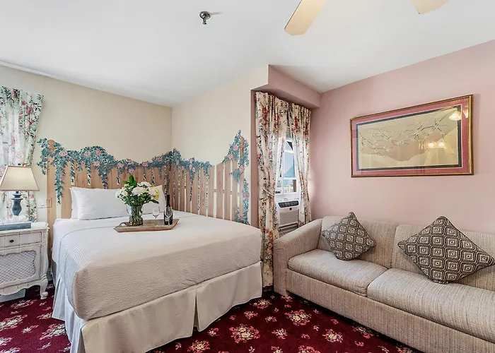 The Ocean Plaza Hotel
