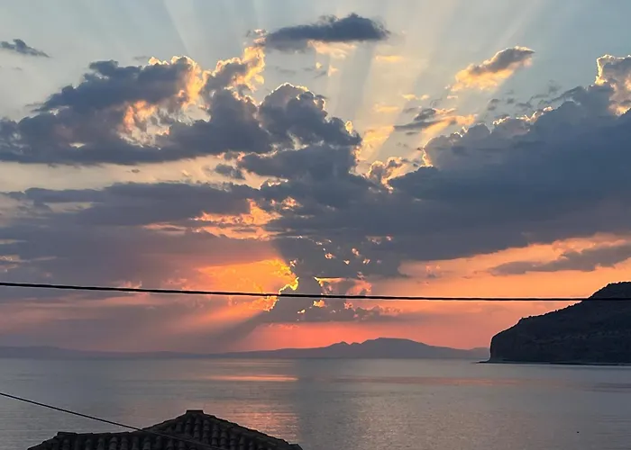 Limeni Inn Boutique Hotel Adults Only 12Plus