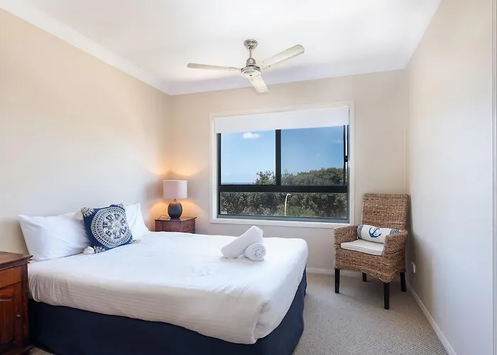 Breakers Unit 1 10 - Ljhooker Yamba