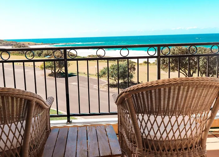 Breakers Unit 1 10 - Ljhooker Yamba