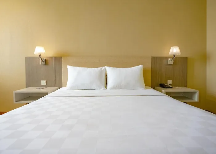Nagoya Hill Hotel Batam