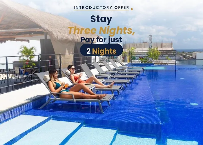 Sunday Hotel 52 at Playa del Carmen