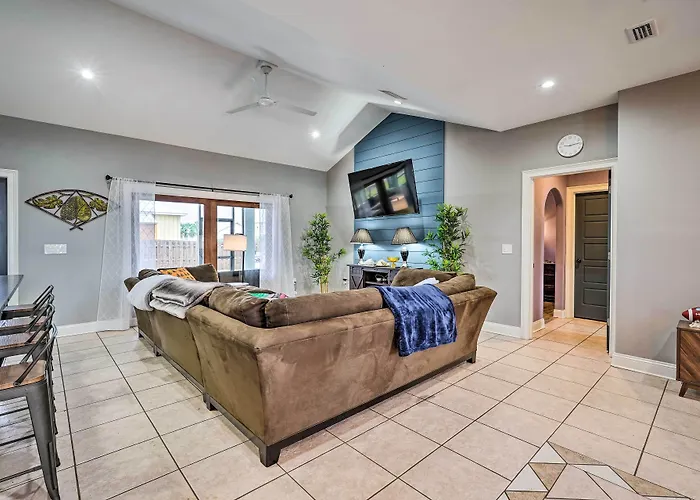 Mexico Beach Retreat W/ Grill & Private Pool!