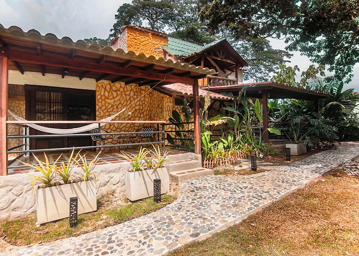 Portales Del Tayrona Garden Hotel