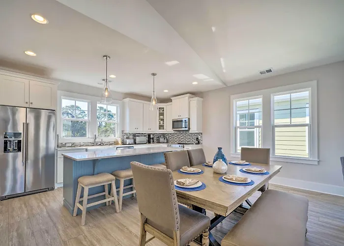 Kure Beach Townhome: Short Walk To The Beach!