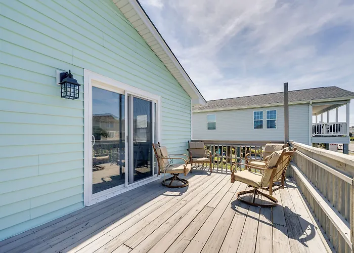 Charming Surf City Beach House - Walk To Ocean!