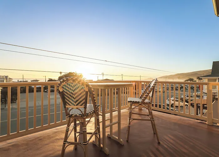 Cayucos Sunset Inn