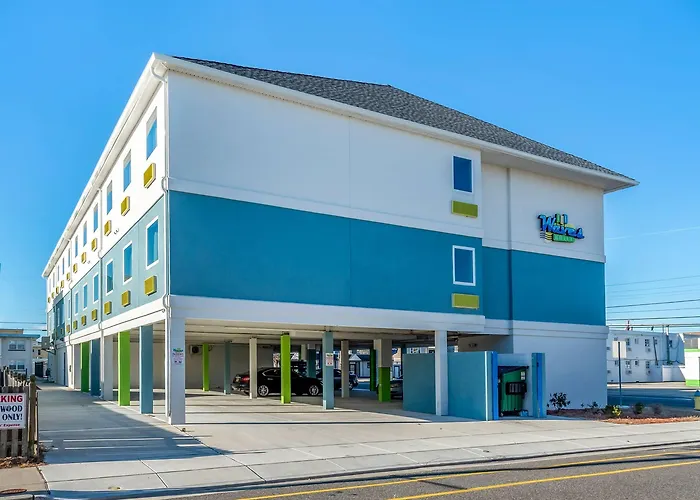 The Waves Hotel, An Ascend Collection Hotel