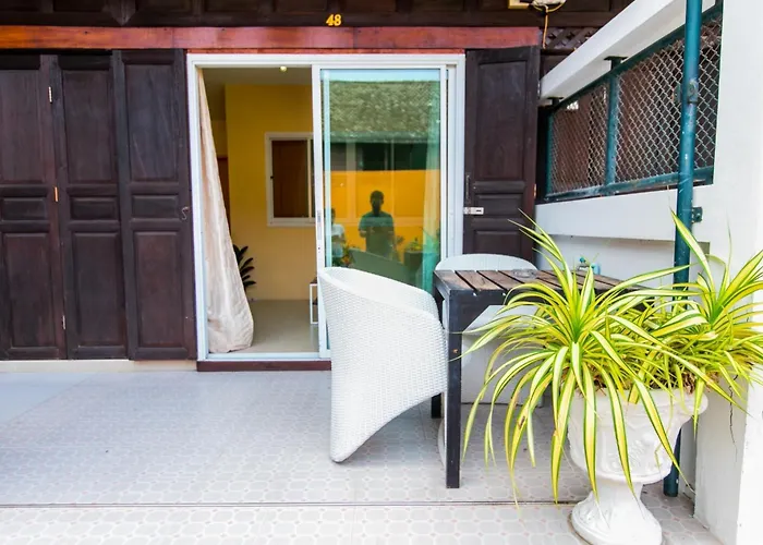 Mandarin Lodge By Victor