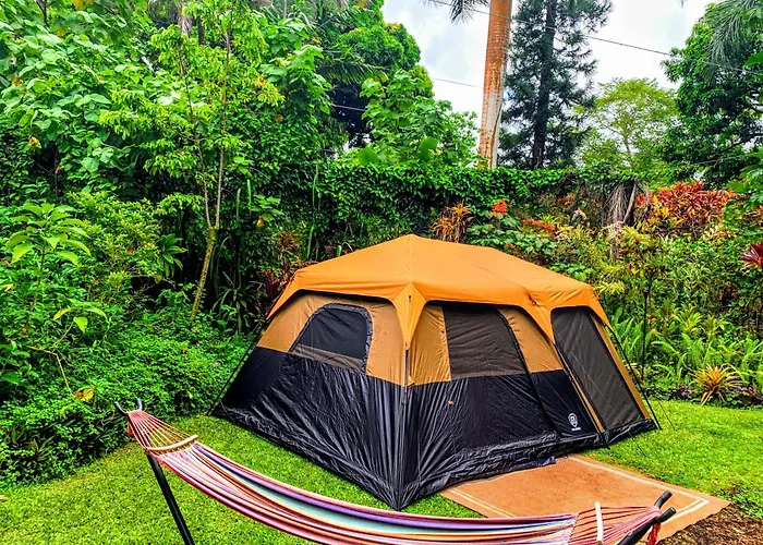 Kehena Mauka Nui Club Lgbtqia+ Clothing Optional