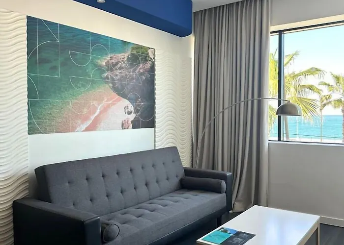 SoBlue Hôtel