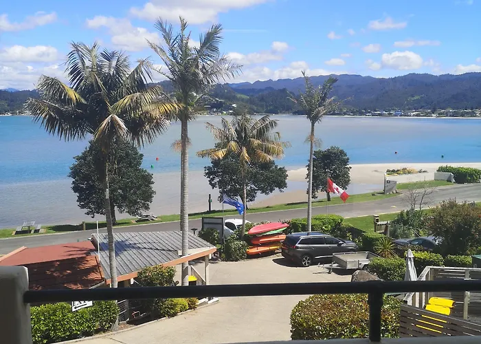 Paku Lodge Resort