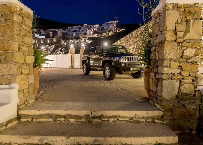 Cova Mykonos Suites