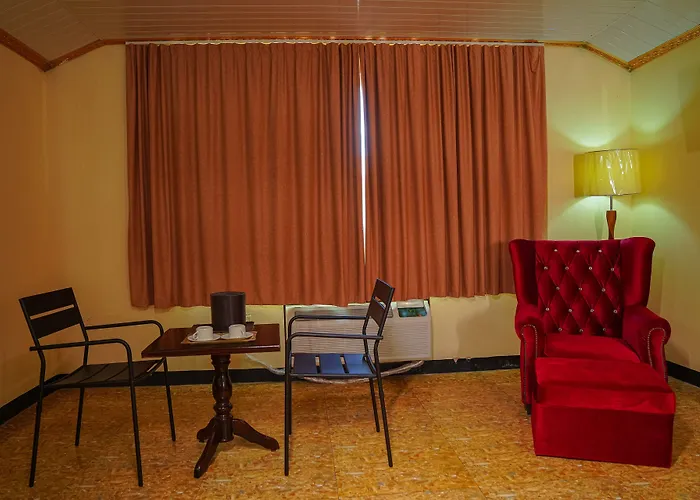 Metro Hotel Couva