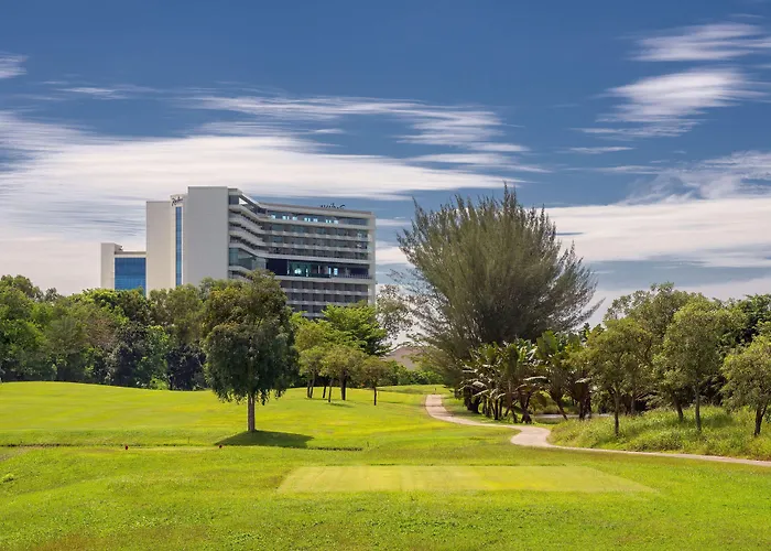 Radisson Golf & Convention Center Batam