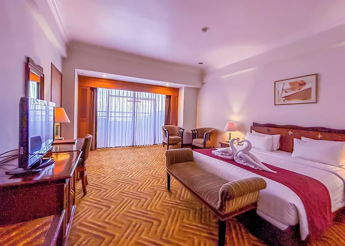 Planet Holiday Hotel & Residence