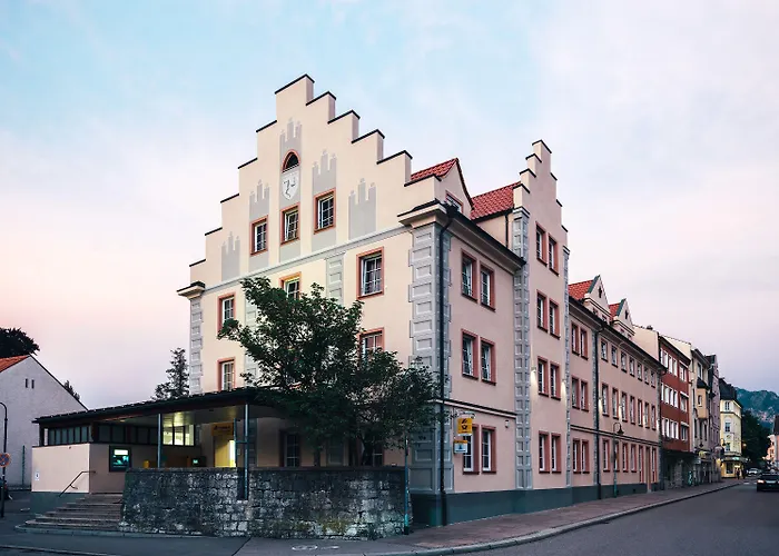Central City Hotel