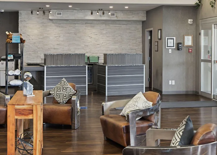 Home Inn & Suites Saskatoon South