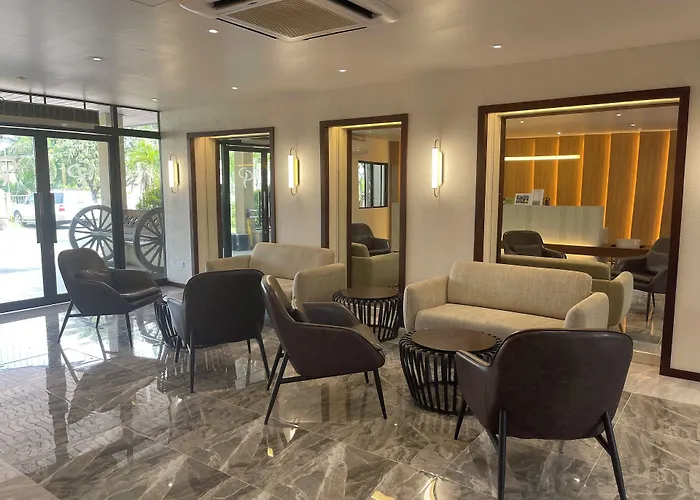 Luisita Central Park Hotel