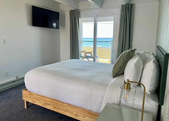 Grand View Hotel