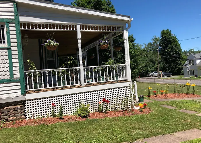 Antique Rose Inn Windham