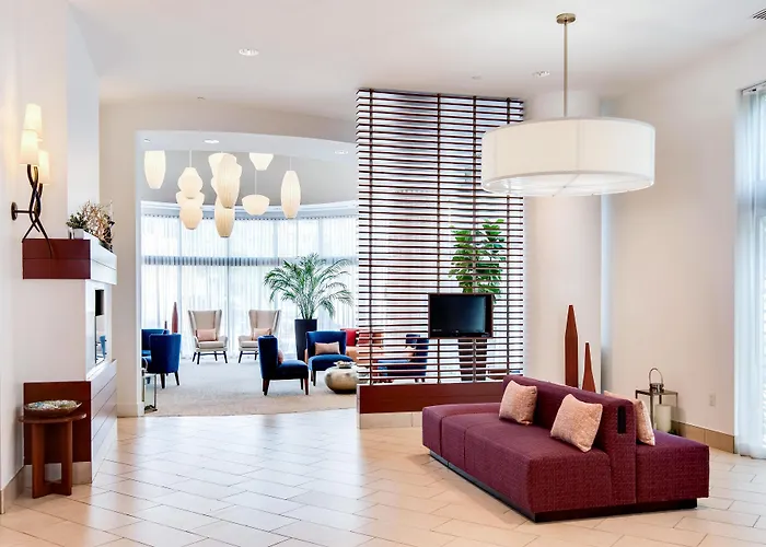 Hilton Garden Inn Alexandria Old Town National Harbor