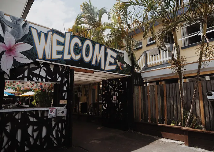 Backpackers In Paradise 18-35 Hostel Gold Coast