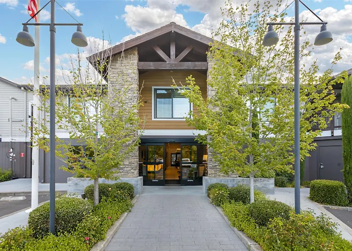 Best Western Plus Stevenson Manor