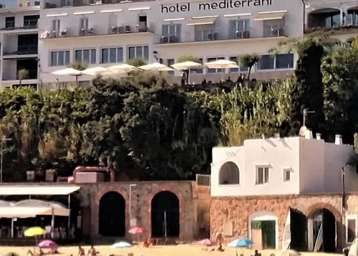 Hotel Mediterrani