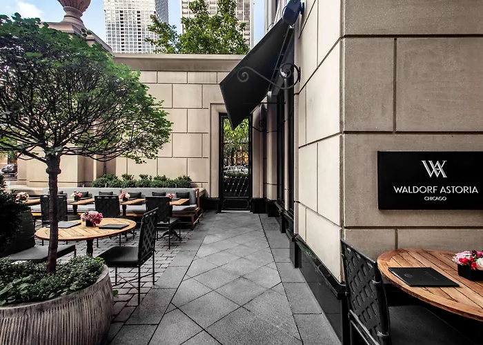 Waldorf Astoria Chicago