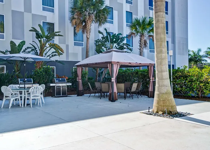 Hampton Inn&Suites Sarasota / Bradenton - Airport