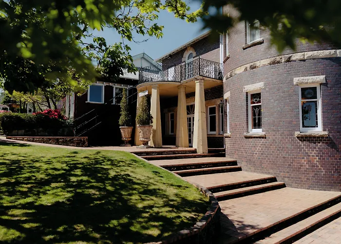 Mountain Heritage Hotel